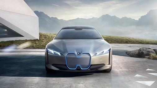 Die Front des neuen BMW i Vision Dynamics