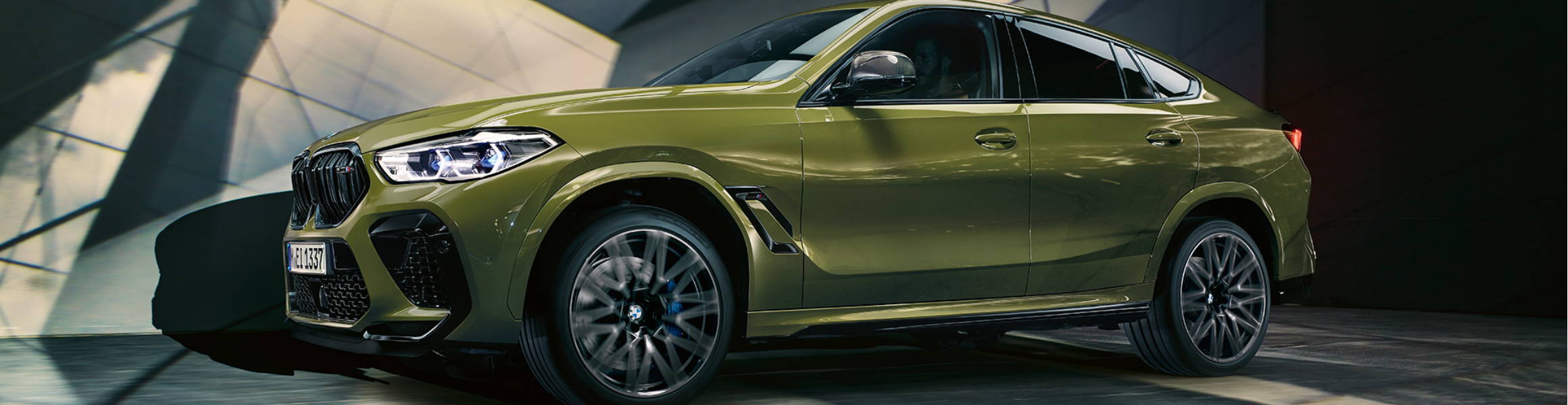 Bmw x6m urban green