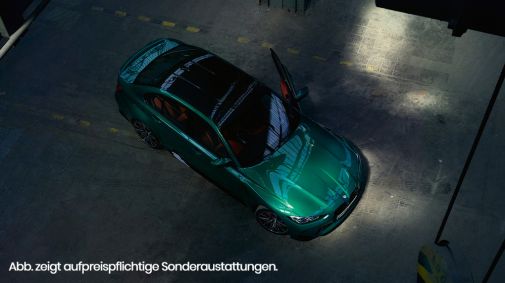 grüner BMW M3 aus der Vogelperspektive
